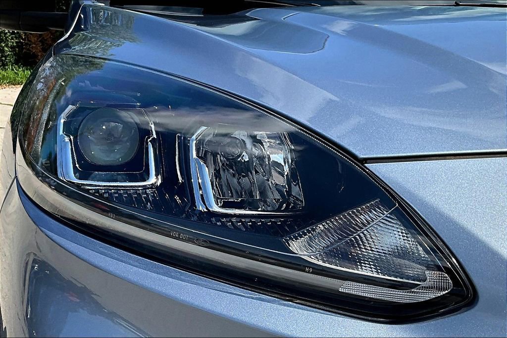 Used 2022 Ford Escape SEL w/ SEL Stealth AWD Package image 41