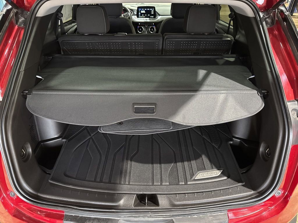 Used 2023 Chevrolet Blazer LT w/ Driver Confidence Package image 14