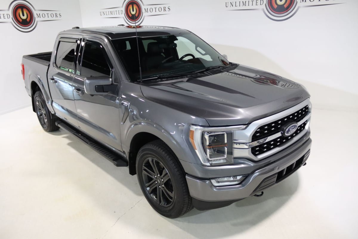 Used 2021 Ford F150 Lariat w/ Equipment Group 502A High AWD/4WD image 11