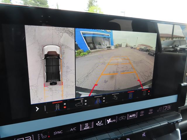 Used 2024 GMC Hummer EV 3X w/ LPO, Illumination Package AWD/4WD image 32