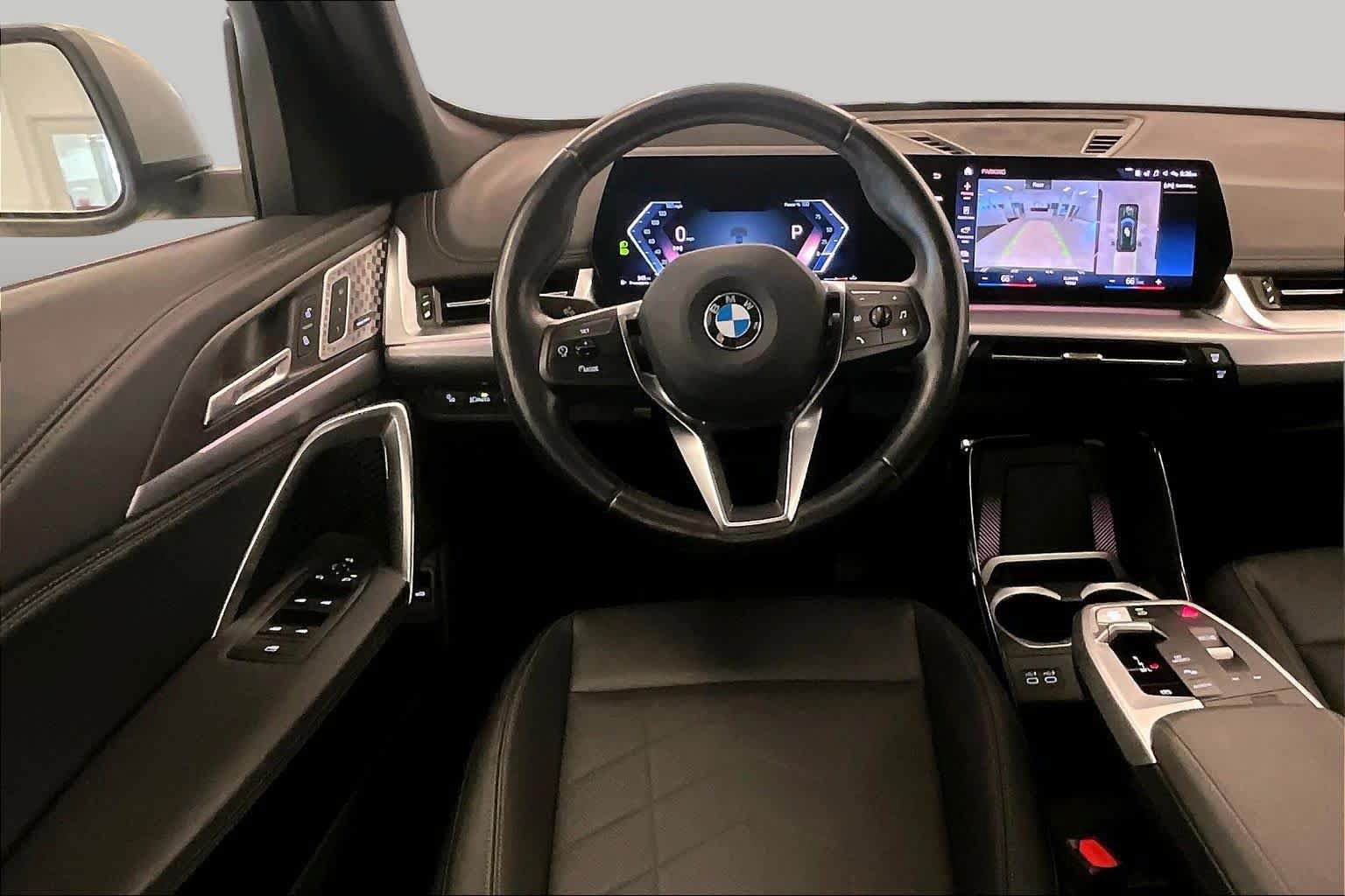 Used 2023 BMW X1 xDrive28i w/ Premium Package AWD/4WD image 5