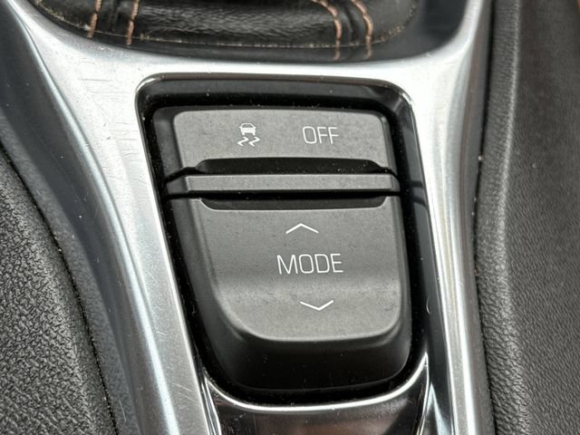 Used 2016 Chevrolet Camaro LT RWD image 35