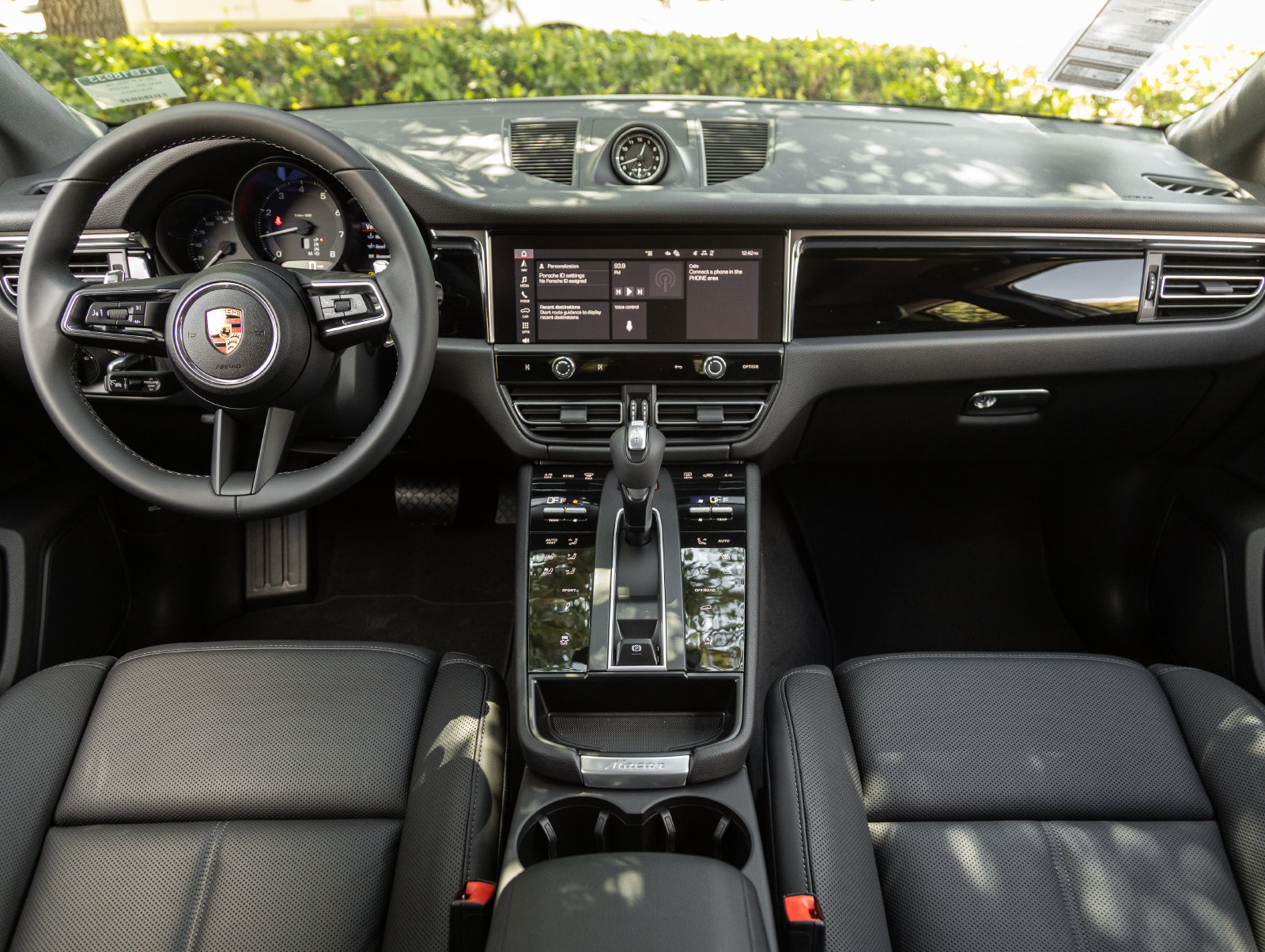 New 2026 Porsche Macan AWD/4WD image 12