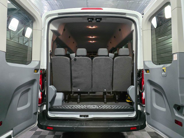 Used 2016 Ford Transit 350 XLT image 11