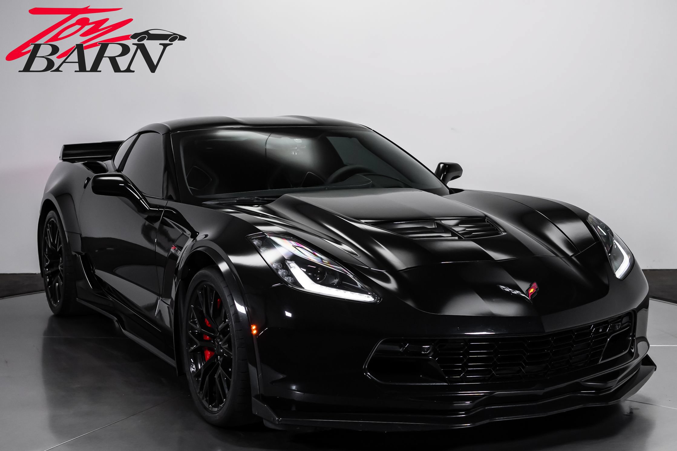 Used 2018 Chevrolet Corvette Z06 RWD image 15