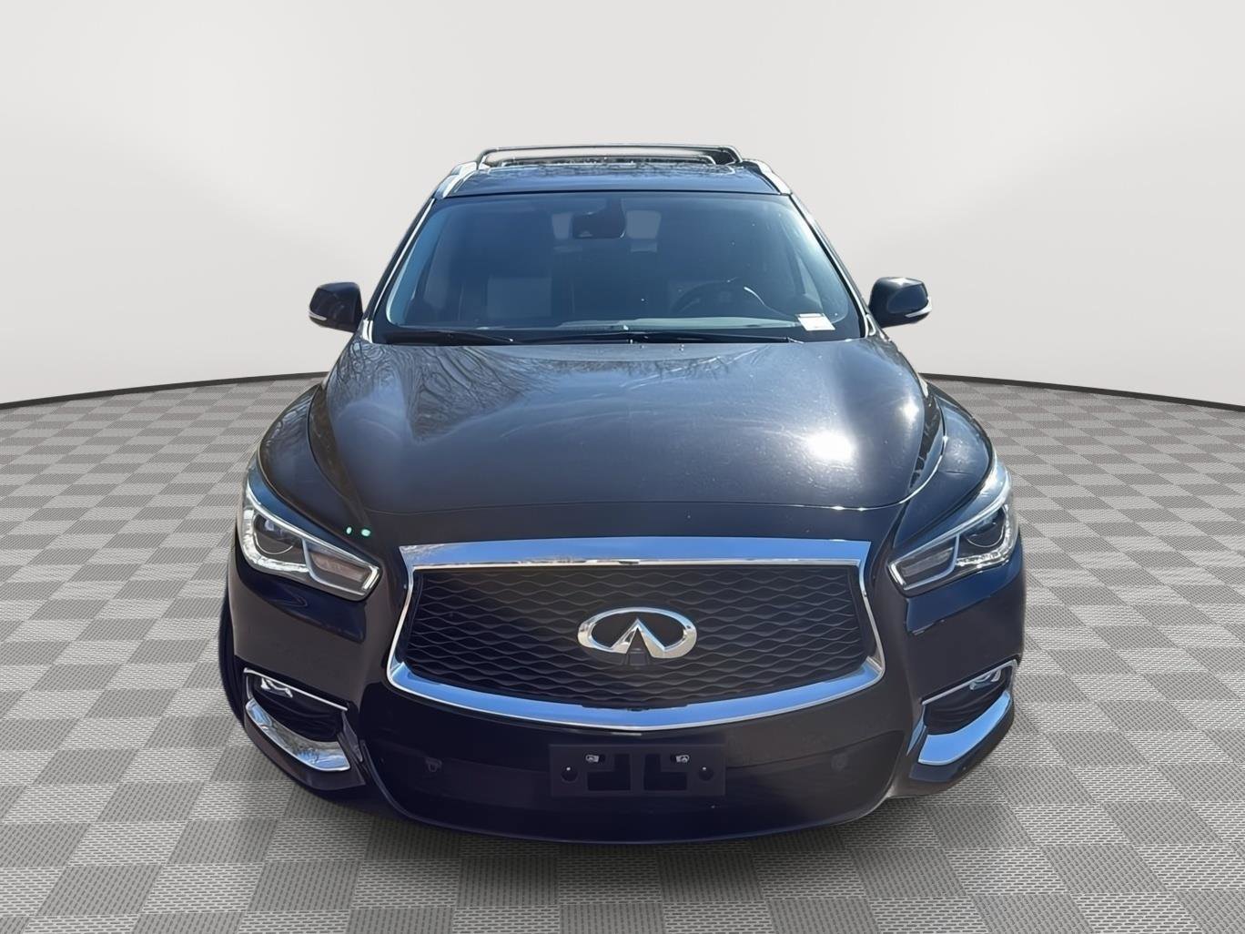 Used 2020 INFINITI QX60 Signature Edition w/ Cargo Package Essential image 2