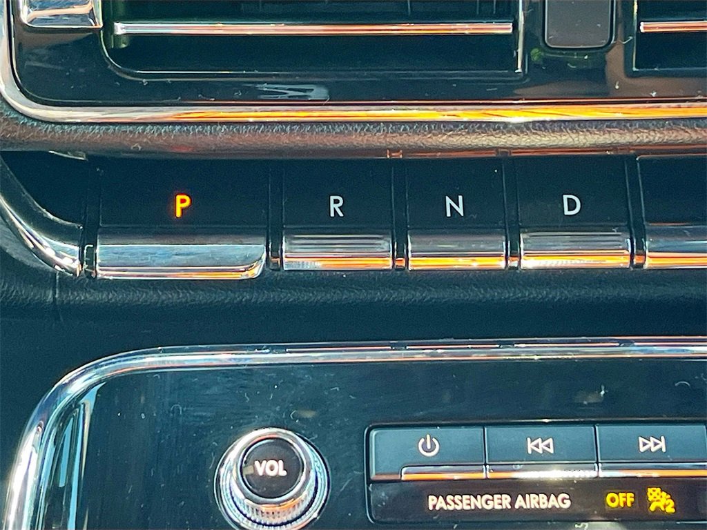 Used 2021 Lincoln Navigator Reserve image 15