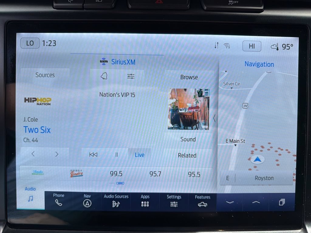 Used 2022 Ford F150 XLT w/ Equipment Group 302A High AWD/4WD image 18