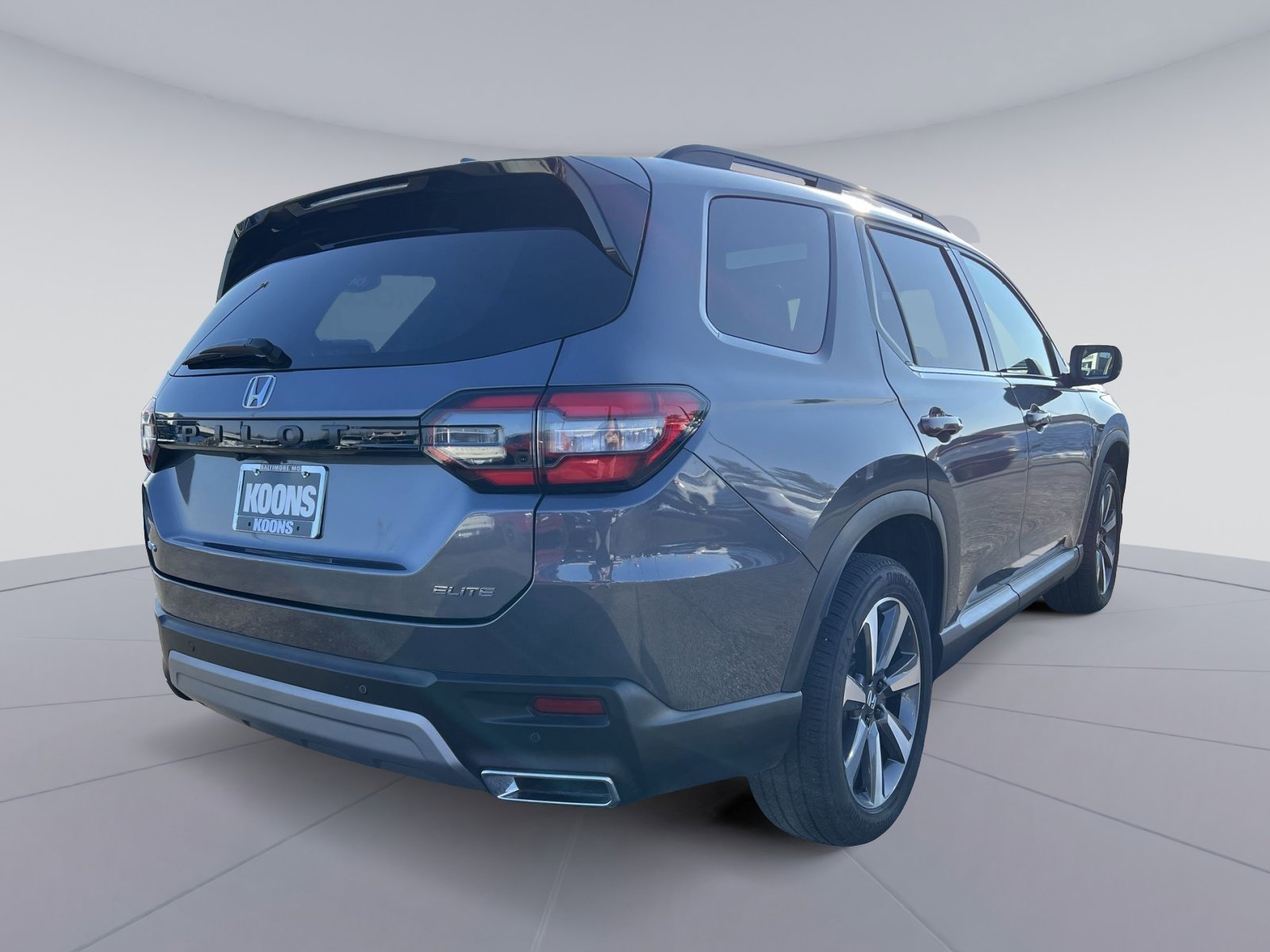 Used 2024 Honda Pilot Elite image 7