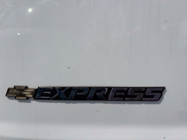 Used 2025 Chevrolet Express 2500 w/ Driver Convenience Package RWD image 7