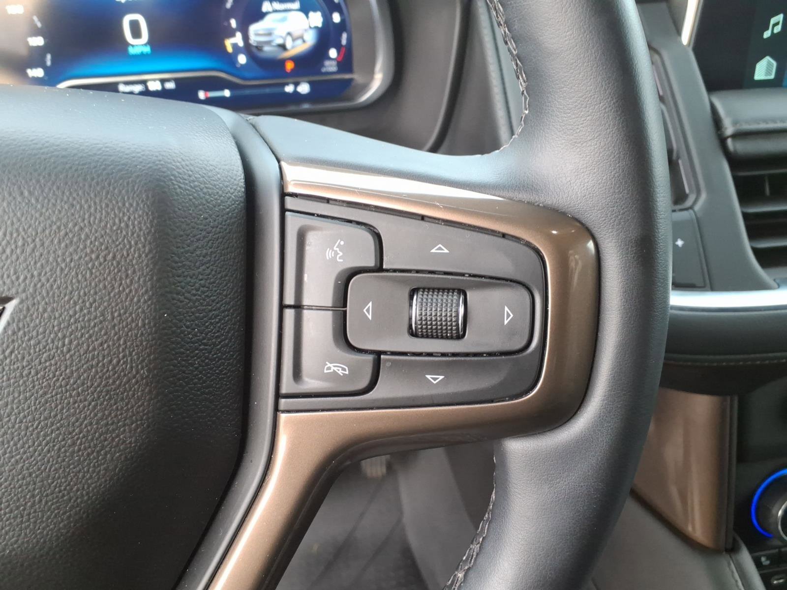 Used 2023 Chevrolet Suburban High Country AWD/4WD image 20