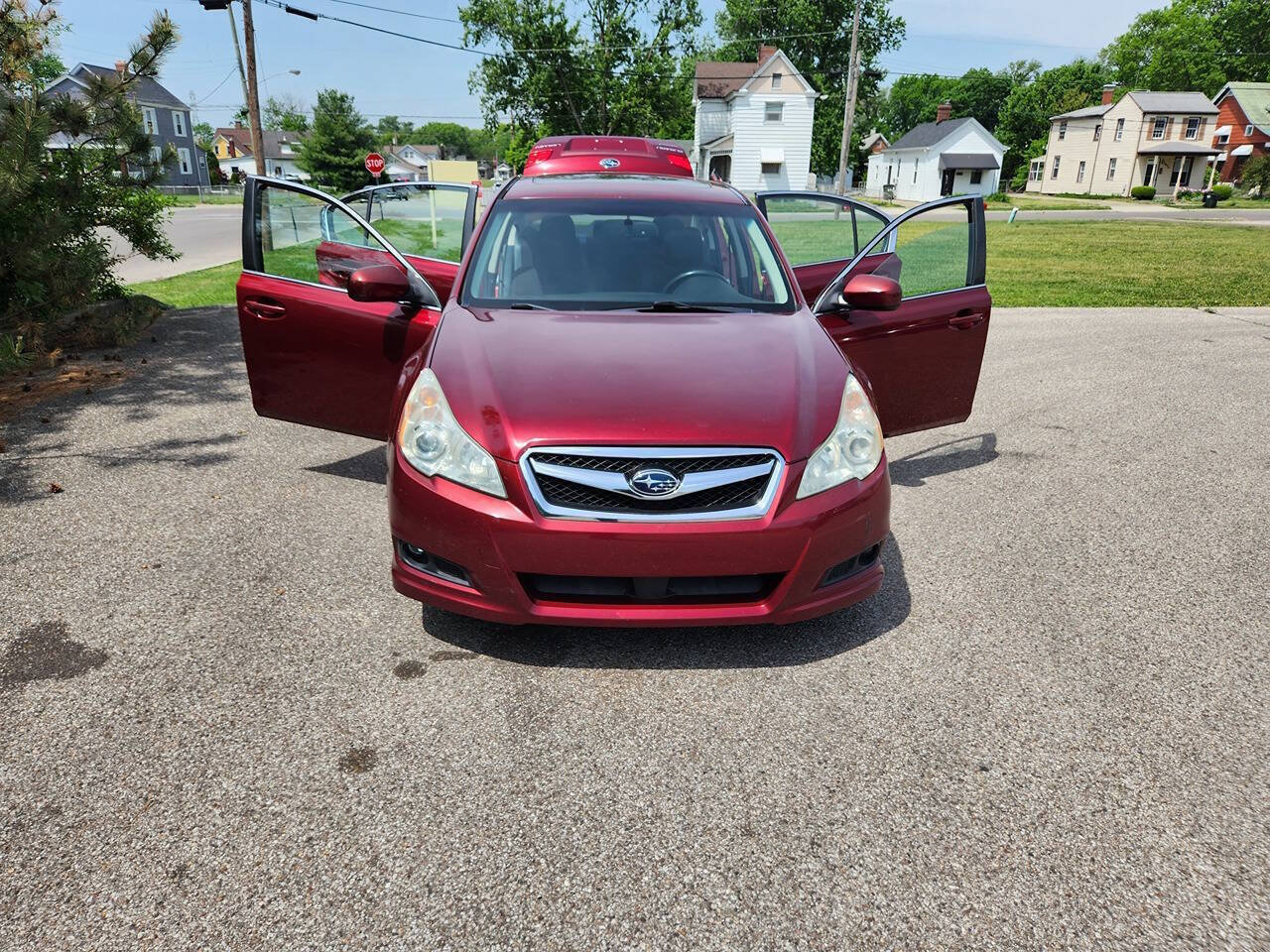 Used 2011 Subaru Legacy 2.5i Premium AWD/4WD image 28