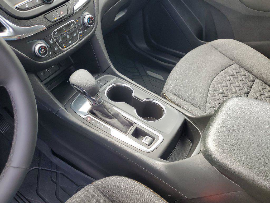 Used 2024 Chevrolet Equinox LT w/ LPO, Floor Liner Package FWD image 18