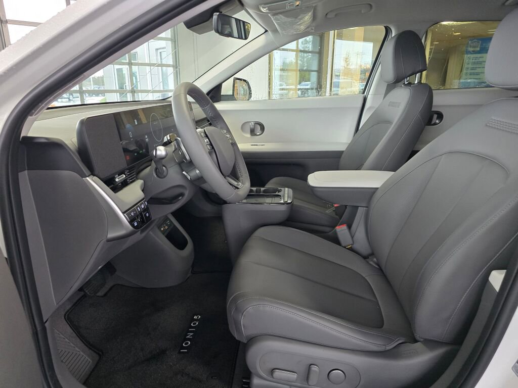 New 2026 Hyundai Ioniq 5 SEL image 17
