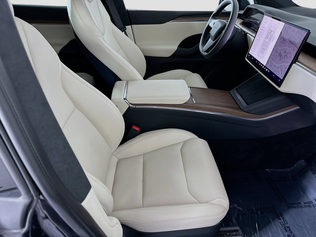 Used 2024 Tesla Model X AWD/4WD image 30