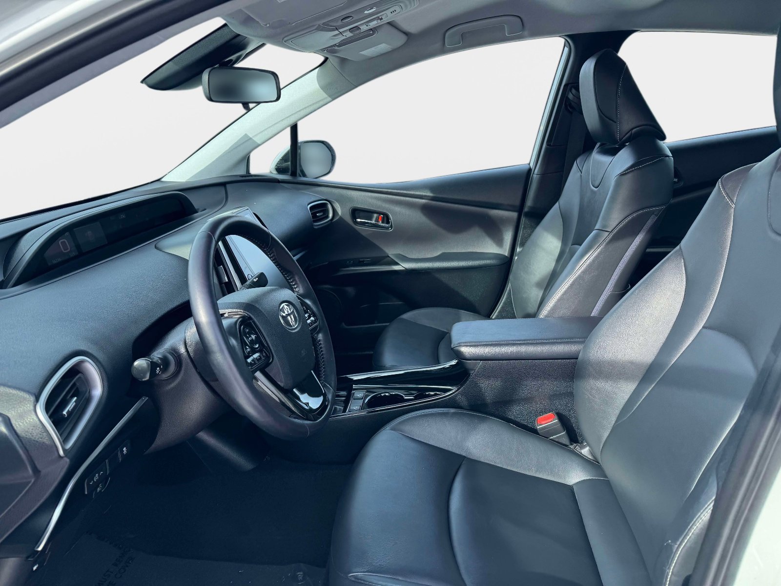 Used 2020 Toyota Prius Prime XLE FWD image 13