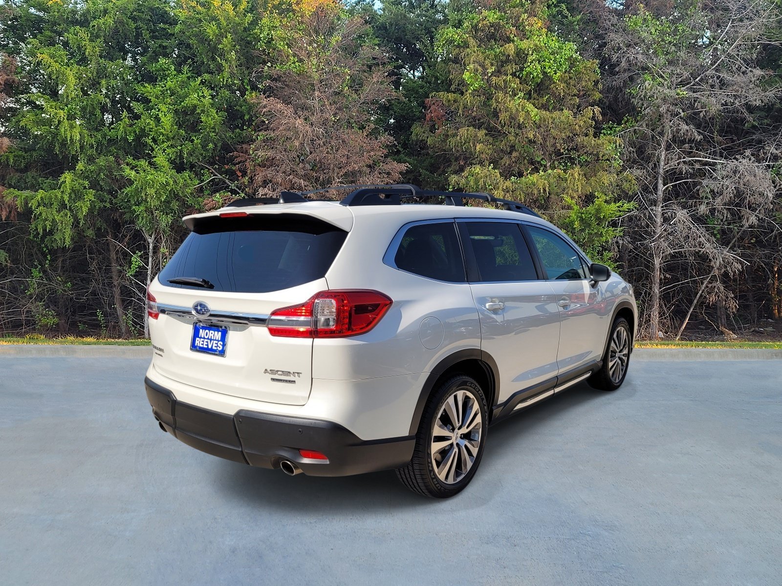 Used 2022 Subaru Ascent Limited w/ Technology Package AWD/4WD image 17