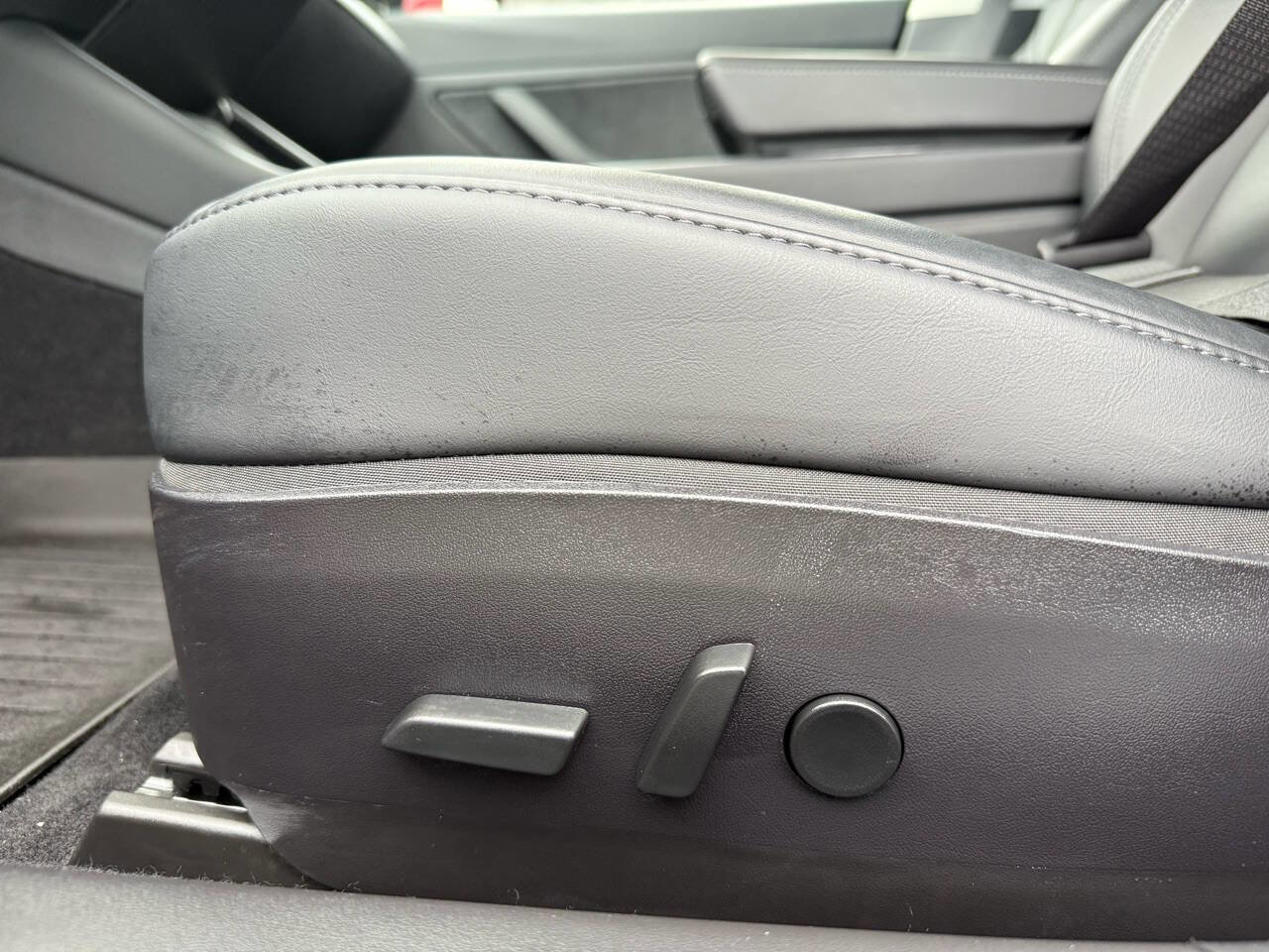 Used 2020 Tesla Model 3 Long Range image 22