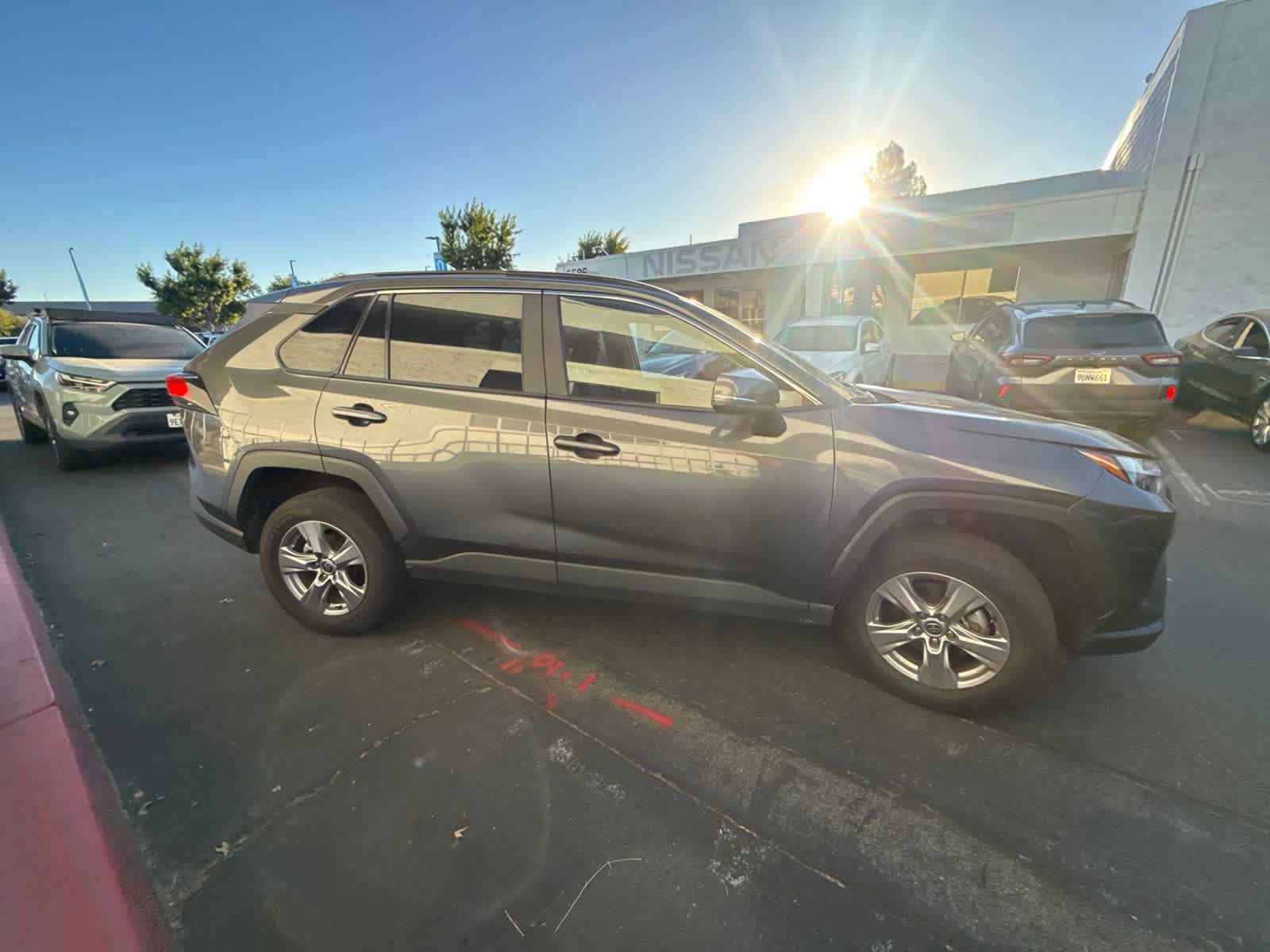 Used 2025 Toyota RAV4 XLE FWD image 4