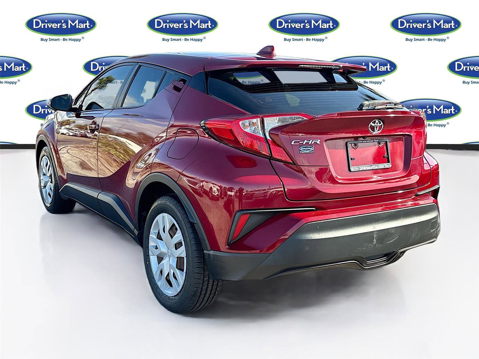 Used 2019 Toyota C-HR LE image 6