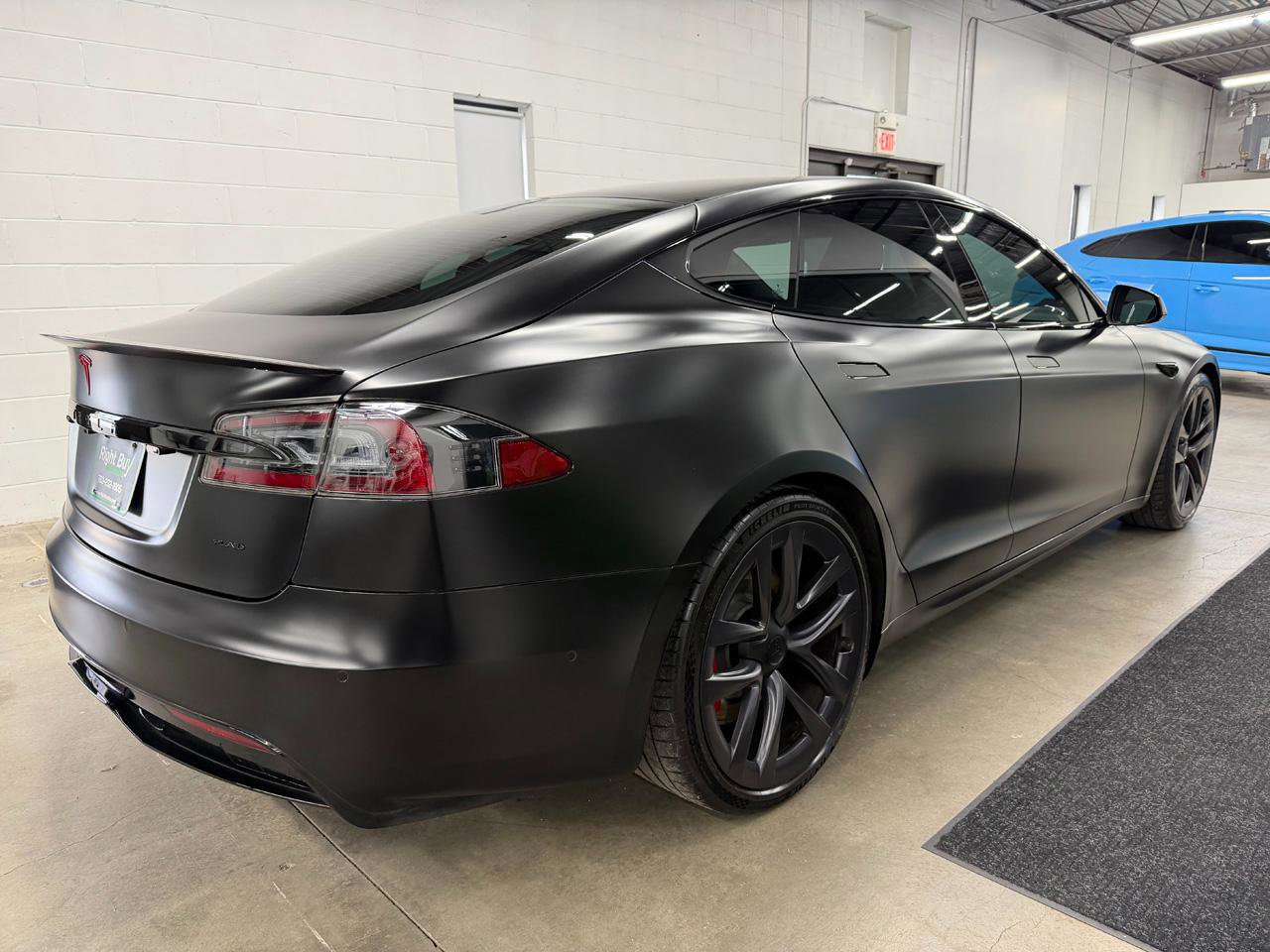 Used 2021 Tesla Model S Plaid image 4
