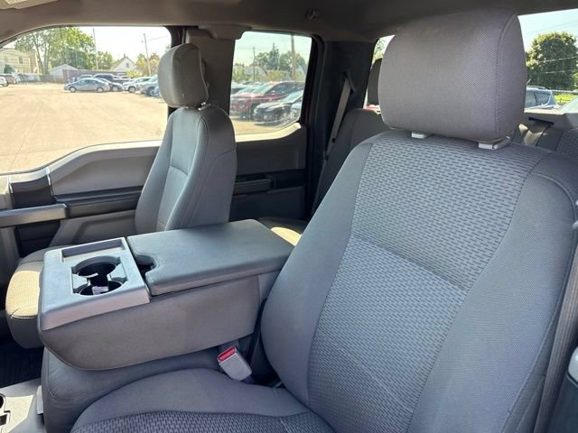 Used 2016 Ford F150 XLT AWD/4WD image 9
