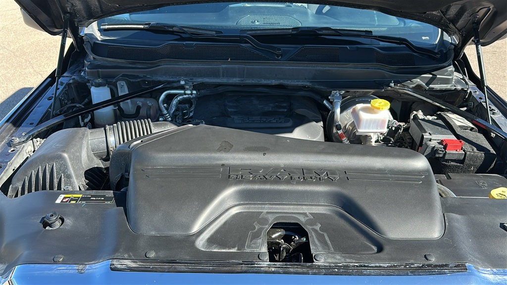 Used 2025 RAM 2500 Big Horn AWD/4WD image 34