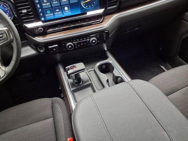 Used 2023 Chevrolet Silverado 1500 LT Trail Boss w/ Protection Package image 11