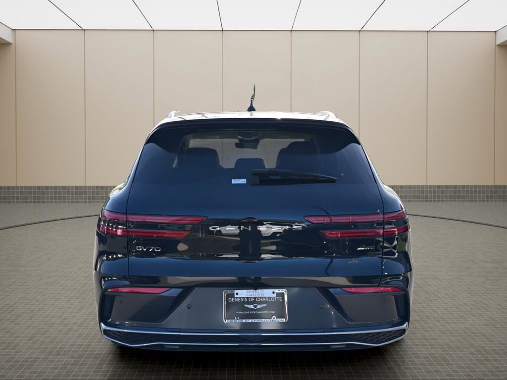 Used 2026 Genesis GV70 2.5T image 4