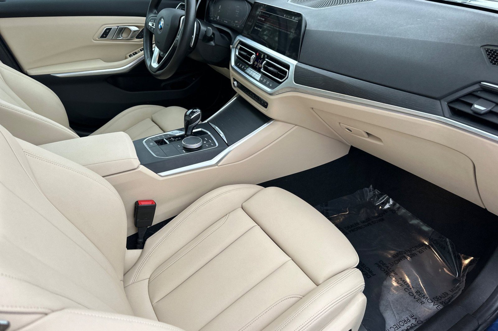 Used 2021 BMW 330i xDrive 330i xDrive w/ Premium Package image 15