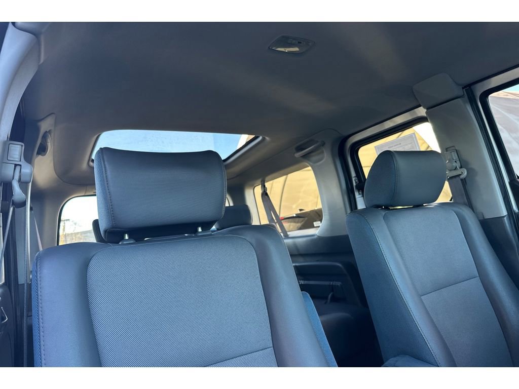 Used 2004 Honda Element EX image 19