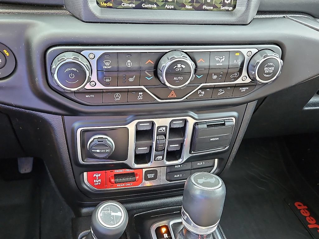 Used 2020 Jeep Wrangler Unlimited Rubicon w/ Quick Order Package 28Y Recon AWD/4WD image 17