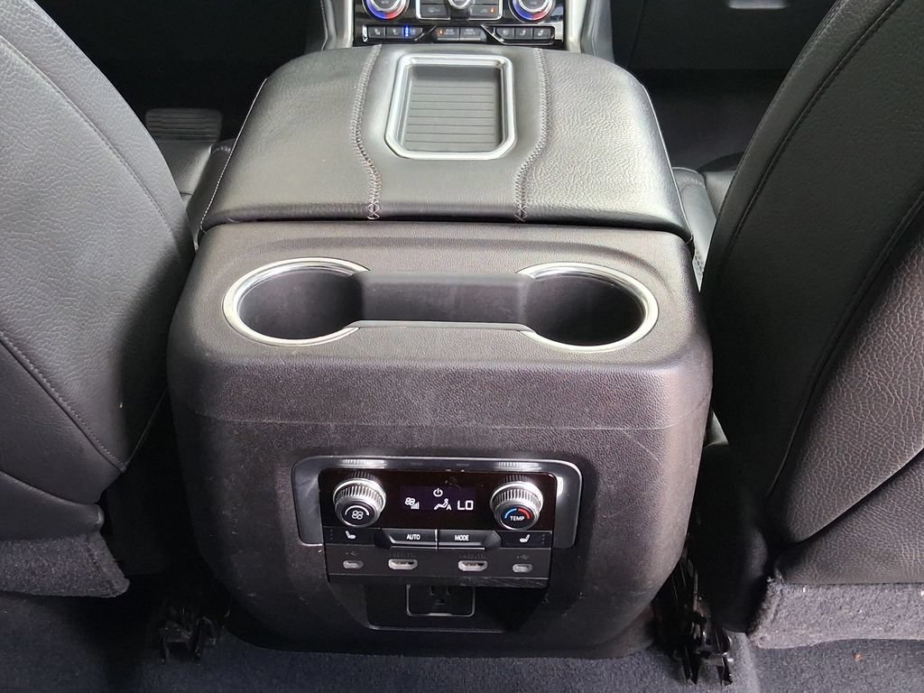 Used 2021 GMC Yukon Denali w/ Denali Premium Package RWD image 24
