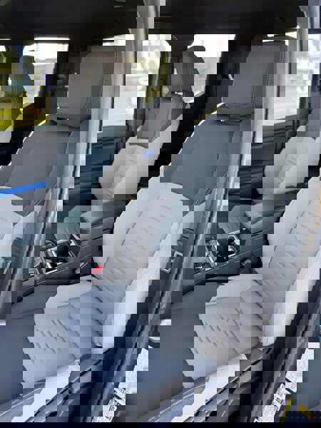 Used 2025 Toyota Tacoma TRD Sport image 6