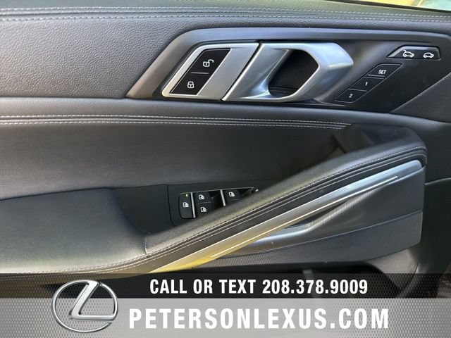 Used 2023 BMW X6 xDrive40i w/ Premium Package AWD/4WD image 23