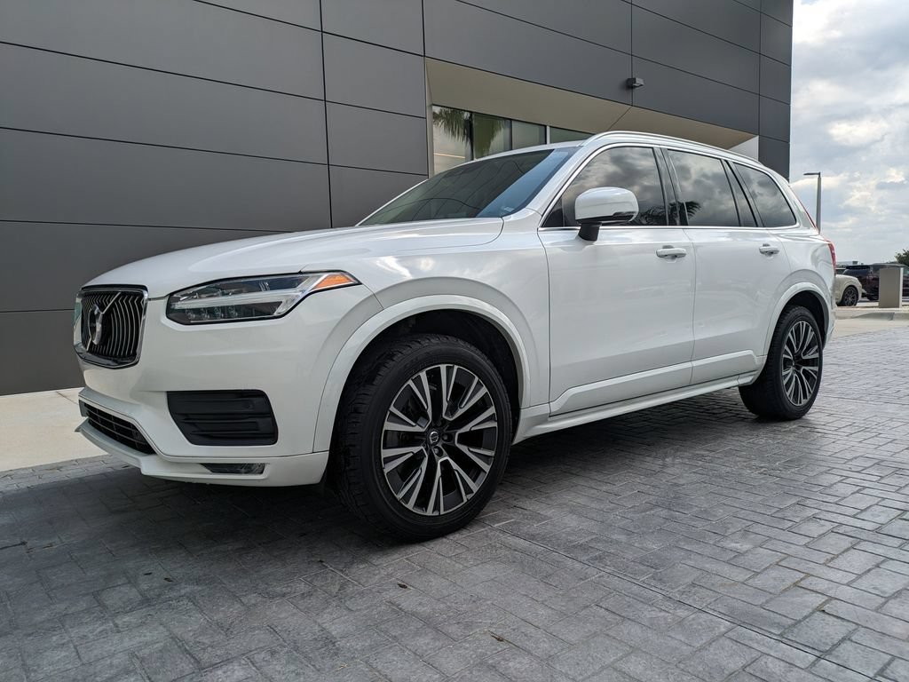 Used 2020 Volvo XC90 T5 Momentum w/ Protection Package Premier AWD/4WD image 1