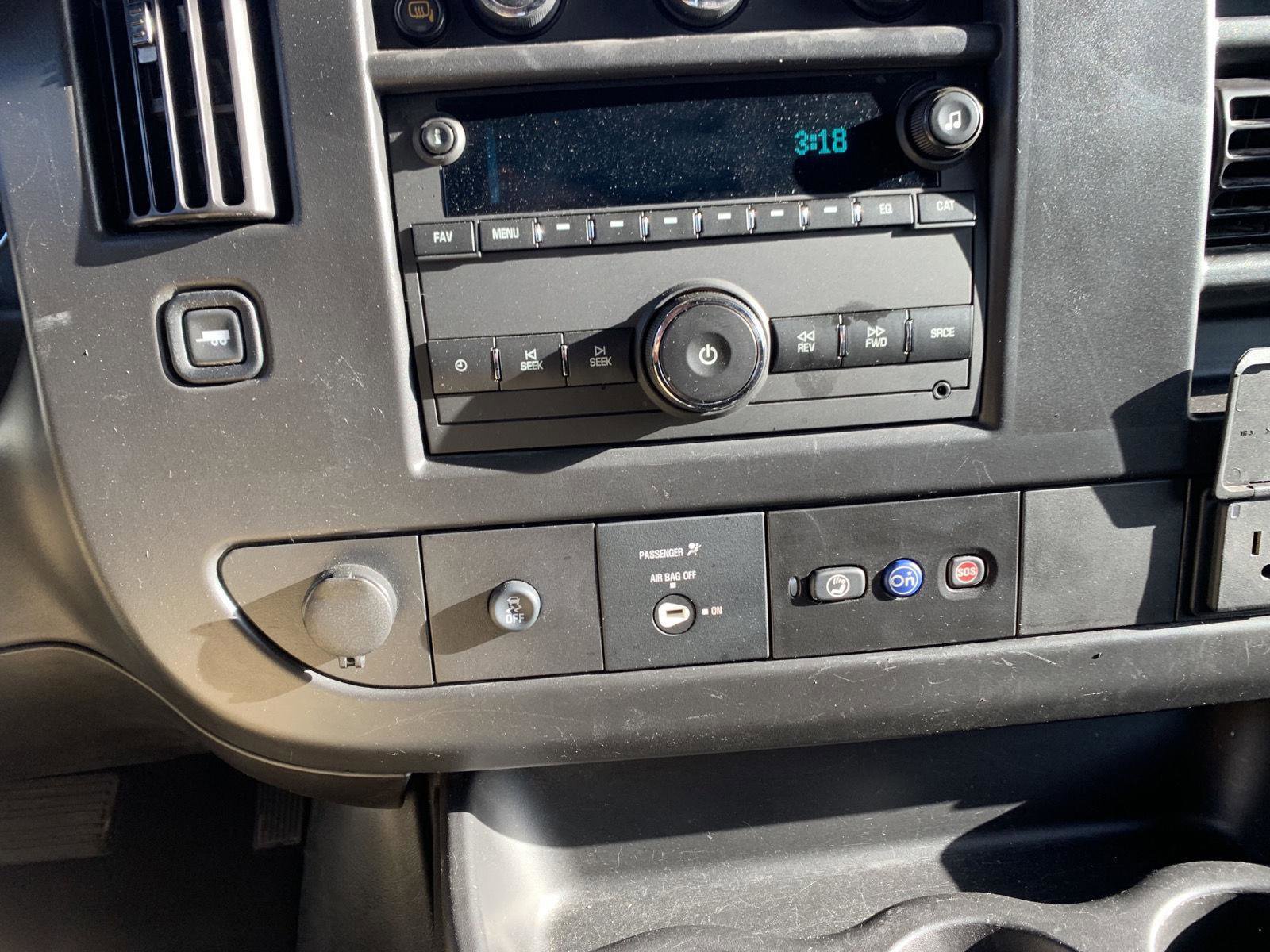 Used 2024 GMC Savana 2500 w/ Driver Convenience Package image 24