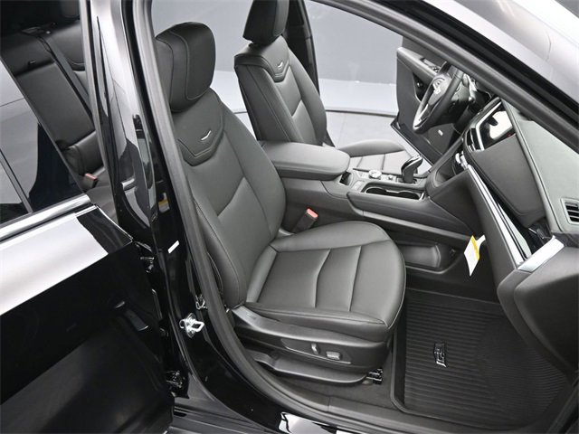 New 2025 Cadillac XT6 Luxury w/ LPO, Floor Liner Package image 20
