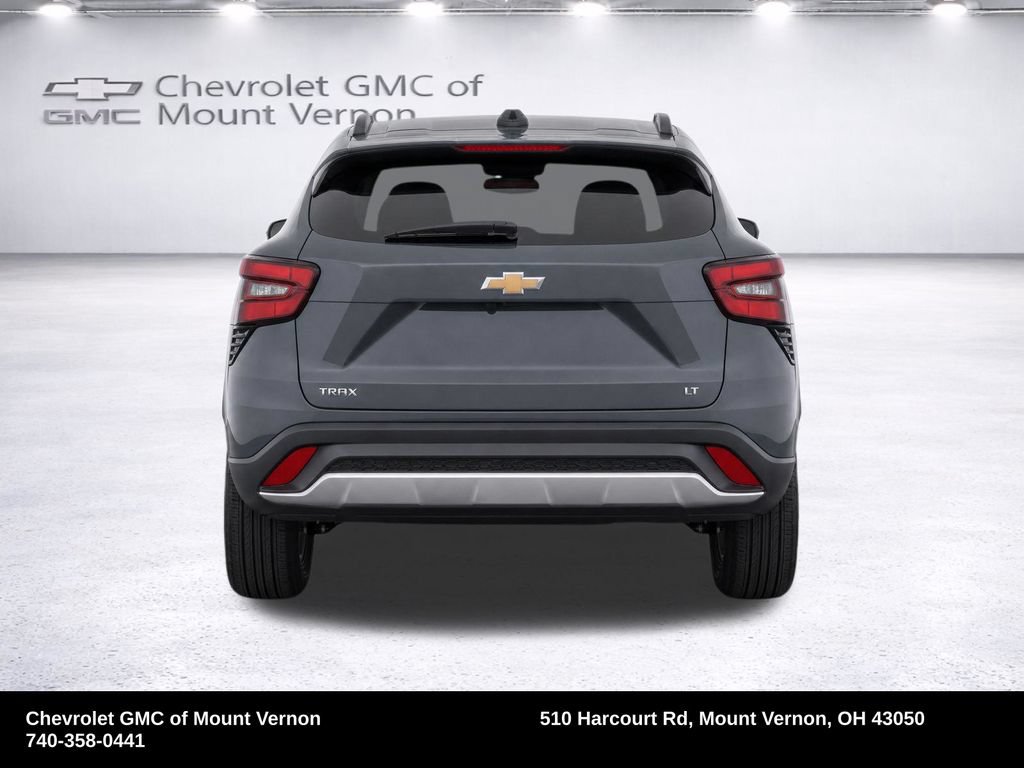 Used 2026 Chevrolet Trax LT FWD image 38