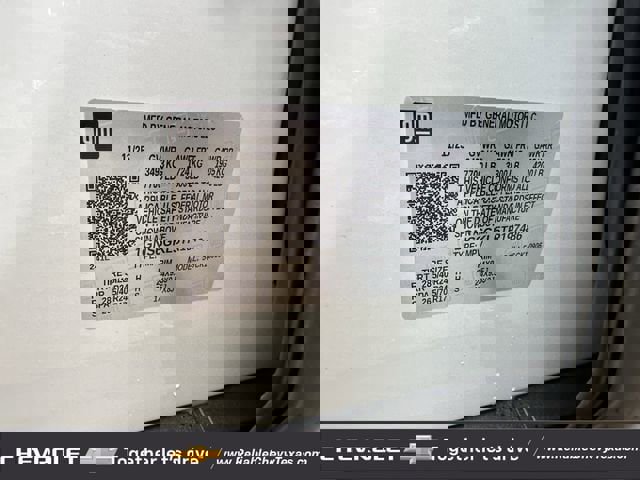 New 2026 Chevrolet Suburban High Country image 32