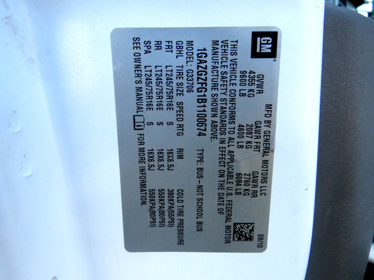 Used 2011 Chevrolet Express 3500 LS image 33