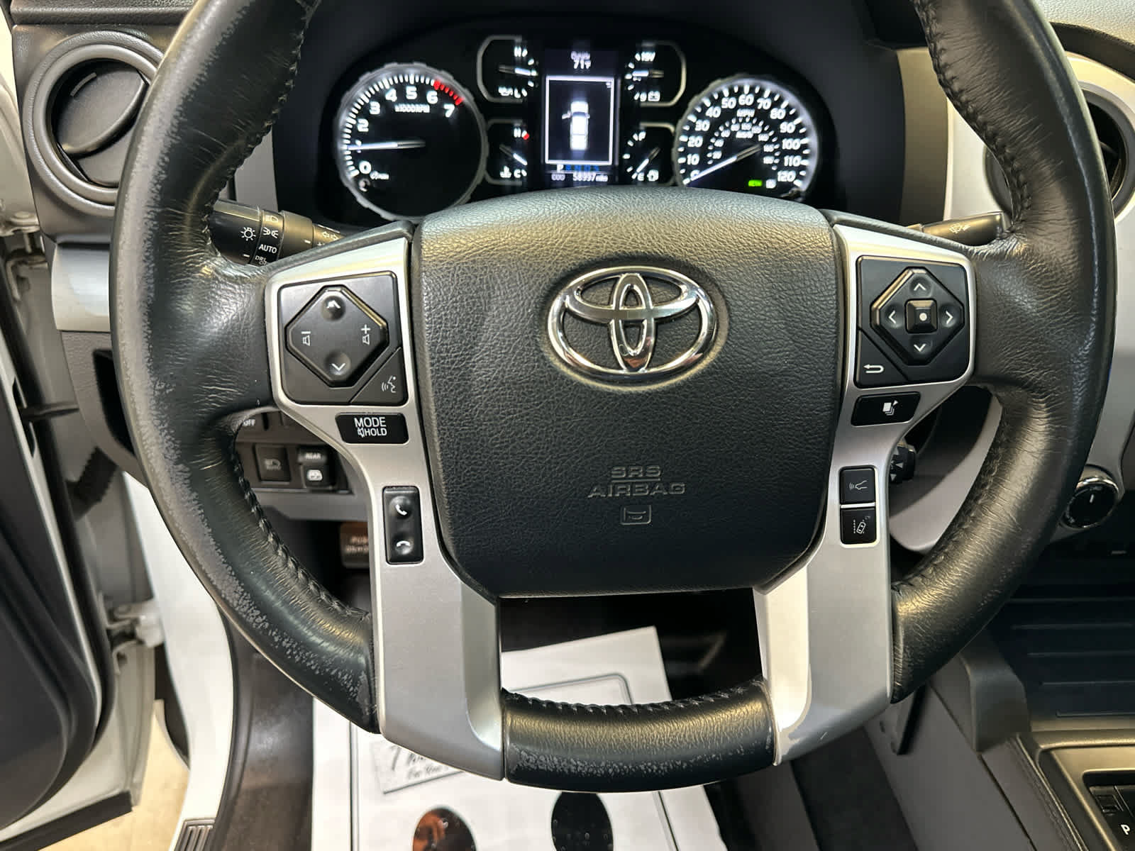 Used 2019 Toyota Tundra Platinum AWD/4WD image 13