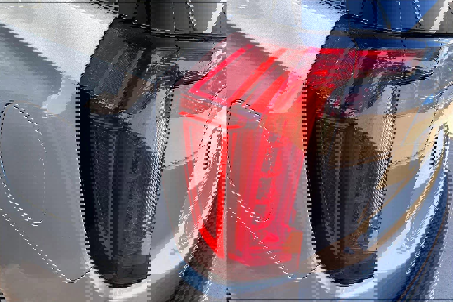 Certified 2023 GMC Yukon Denali image 27