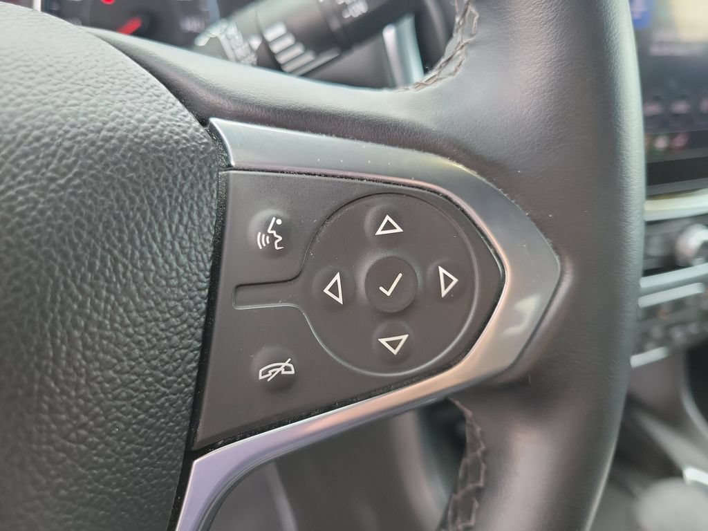 Used 2023 Chevrolet Traverse LT AWD/4WD image 27