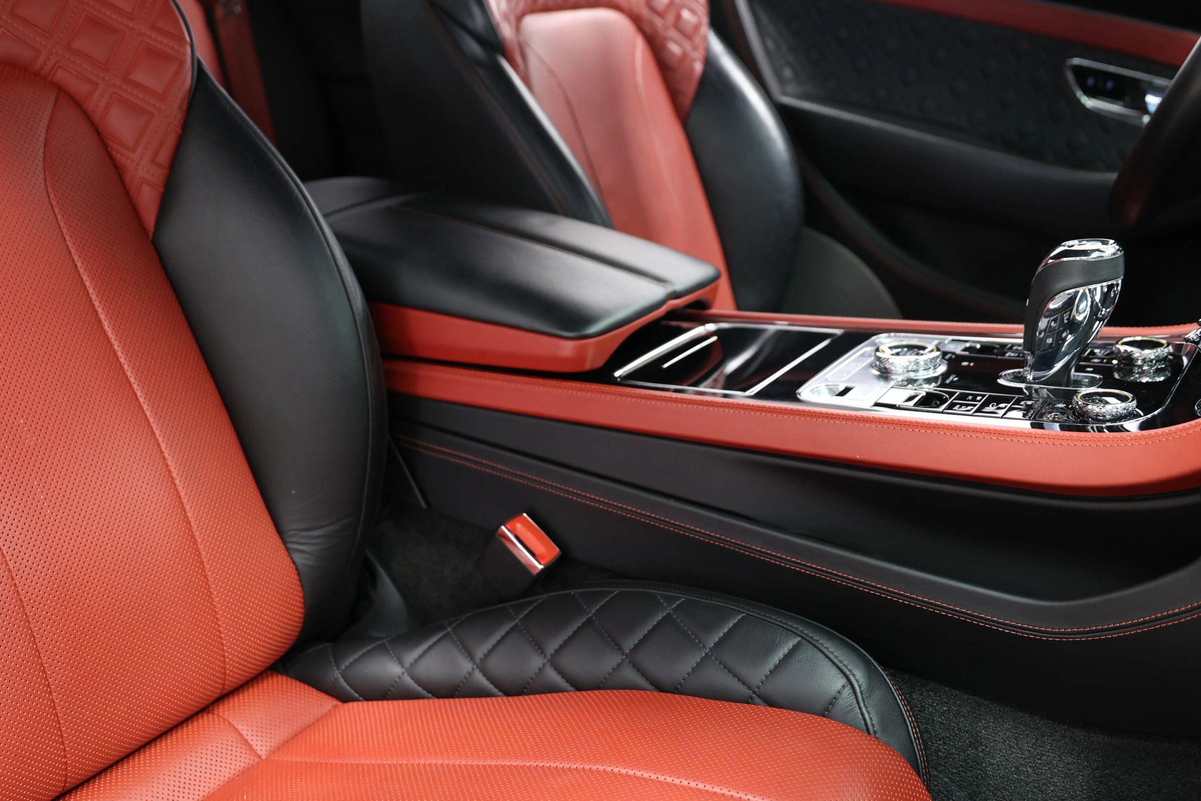 Used 2020 Bentley Continental GT AWD/4WD image 74