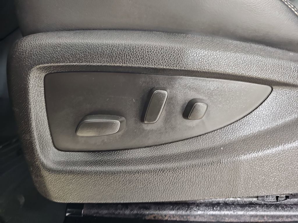 Used 2015 GMC Sierra 2500 Denali image 35