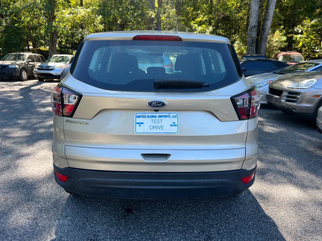 Used 2017 Ford Escape S image 4