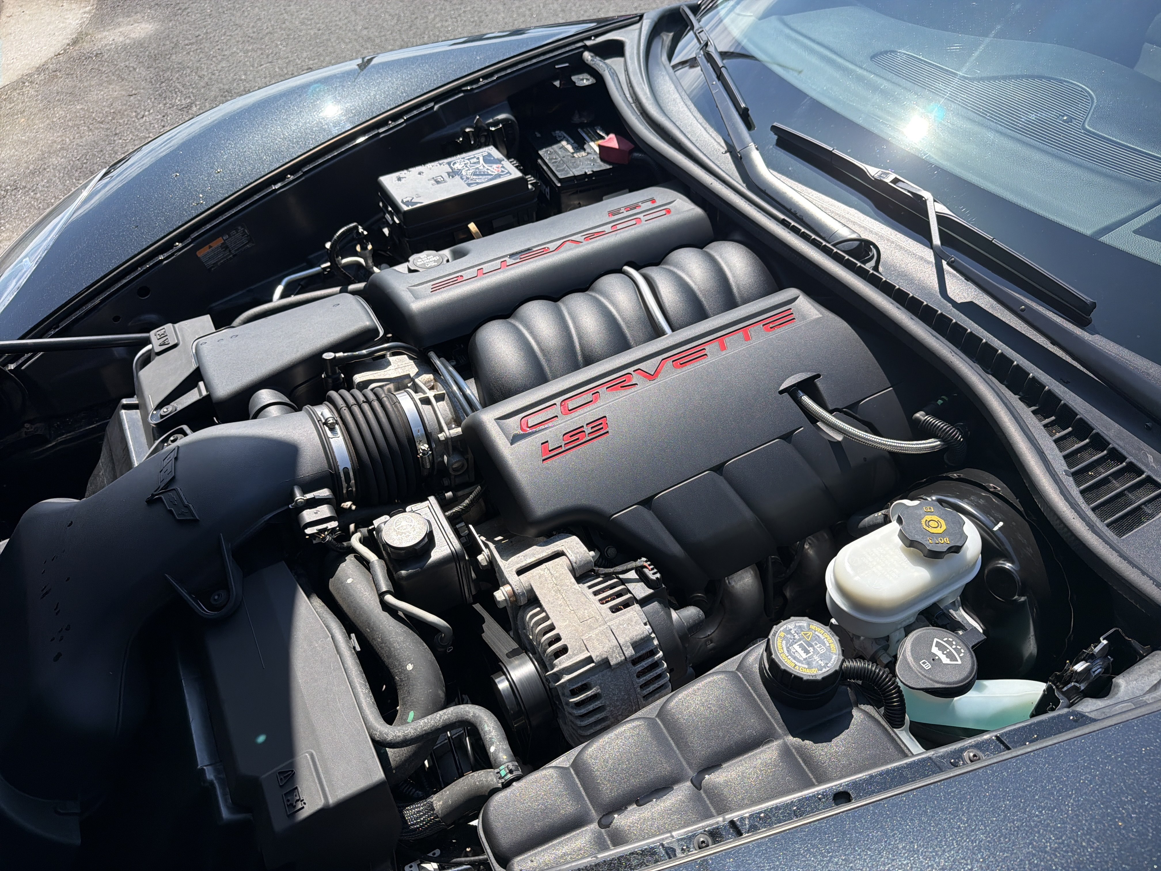 Used 2012 Chevrolet Corvette Coupe w/ 4LT Preferred Equipment Group RWD image 36