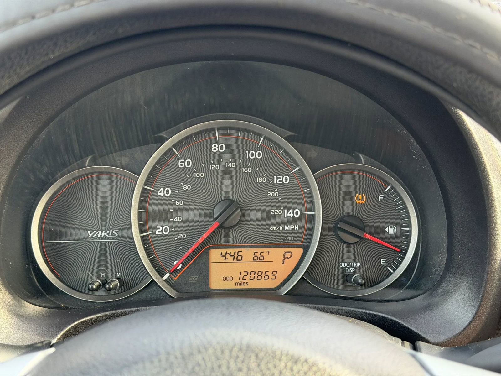 Used 2012 Toyota Yaris LE image 19