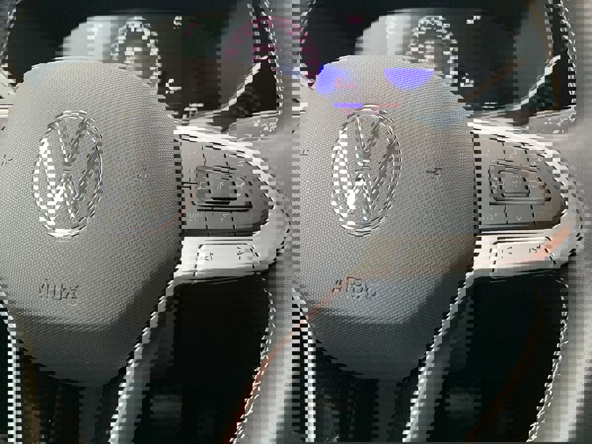 Used 2024 Volkswagen Taos S image 20